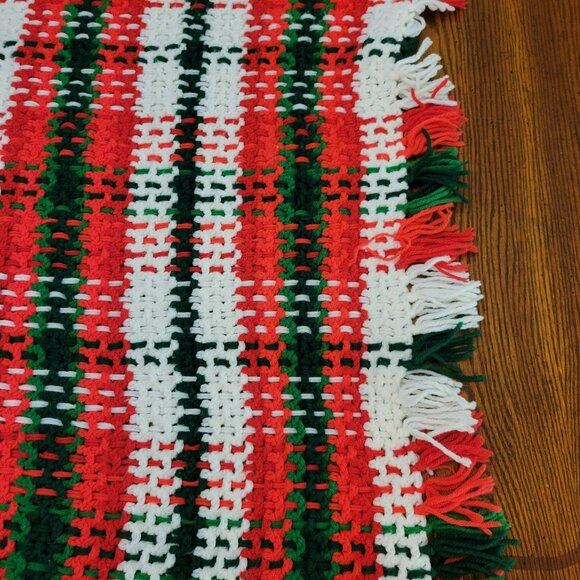 Vintage Handwoven Red Green & White Blanket w/ Fringe Large Christmas Afghan - Picture 2 of 7